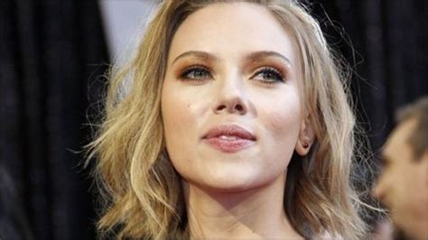 scarlett johanssonnudes|Scarlett Johansson nude photo leak investigated by FBI